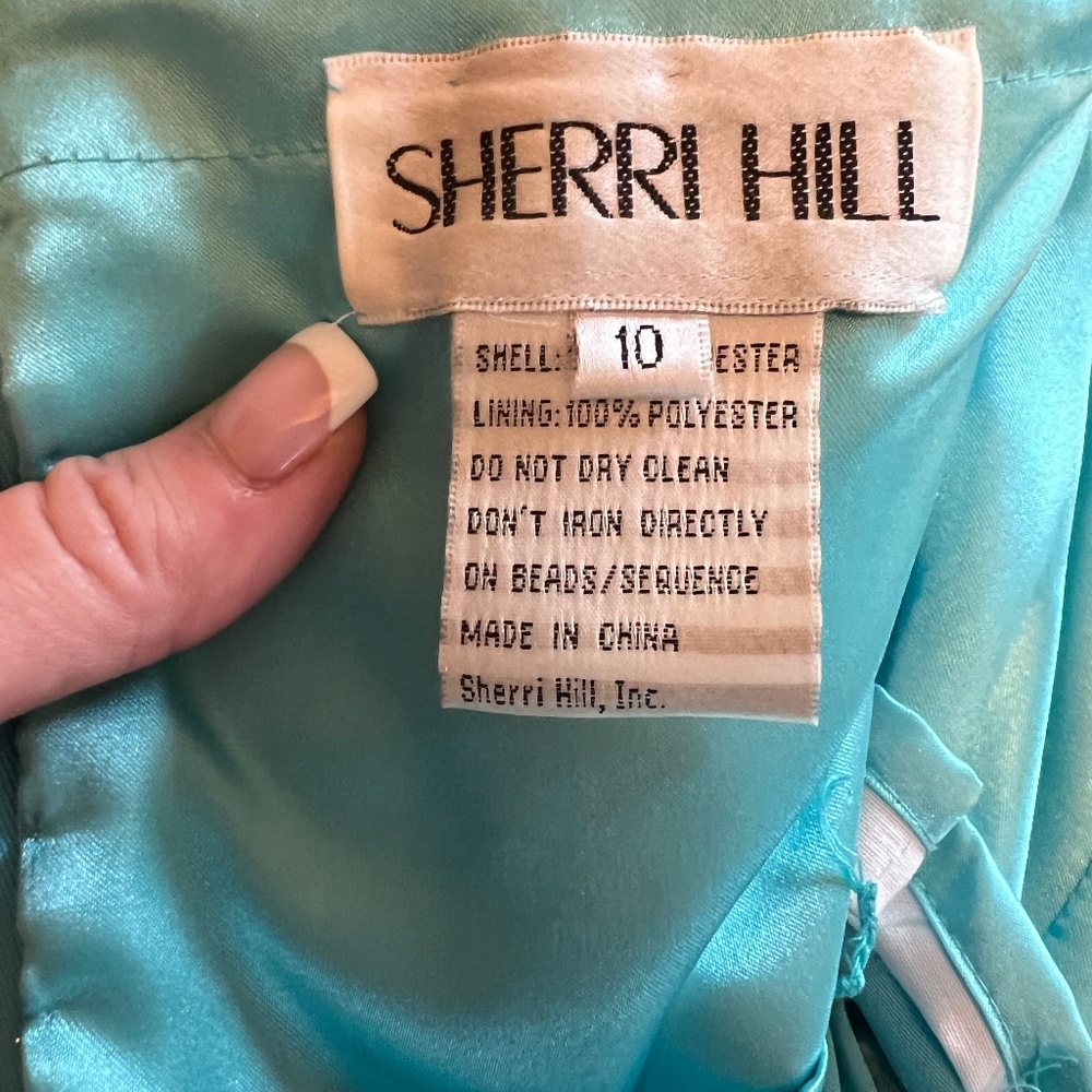 Sherri Hill prom dress